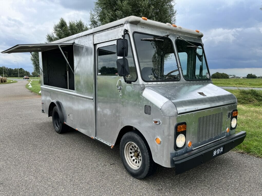 Chevrolet C35 Stepvan